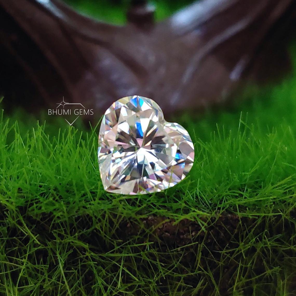 1ct-50ct Heart cut VVSI moissanite diamond | Loose diamond