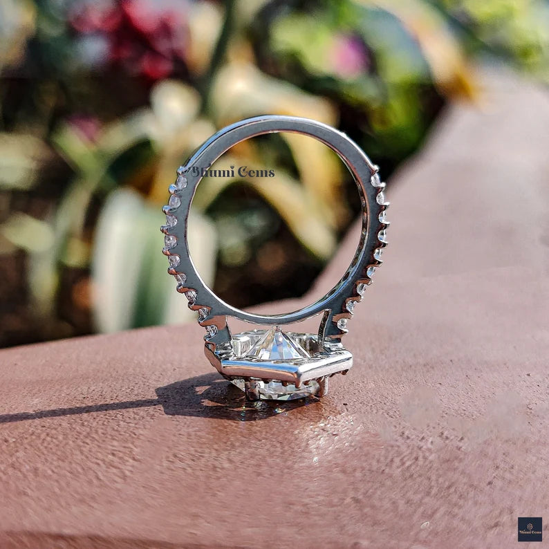 Oval Engagement Ring - view 5
