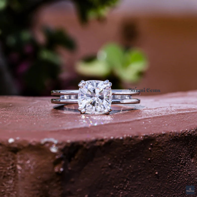 Sparkling 2 CT Cushion Moissanite Engagement Ring