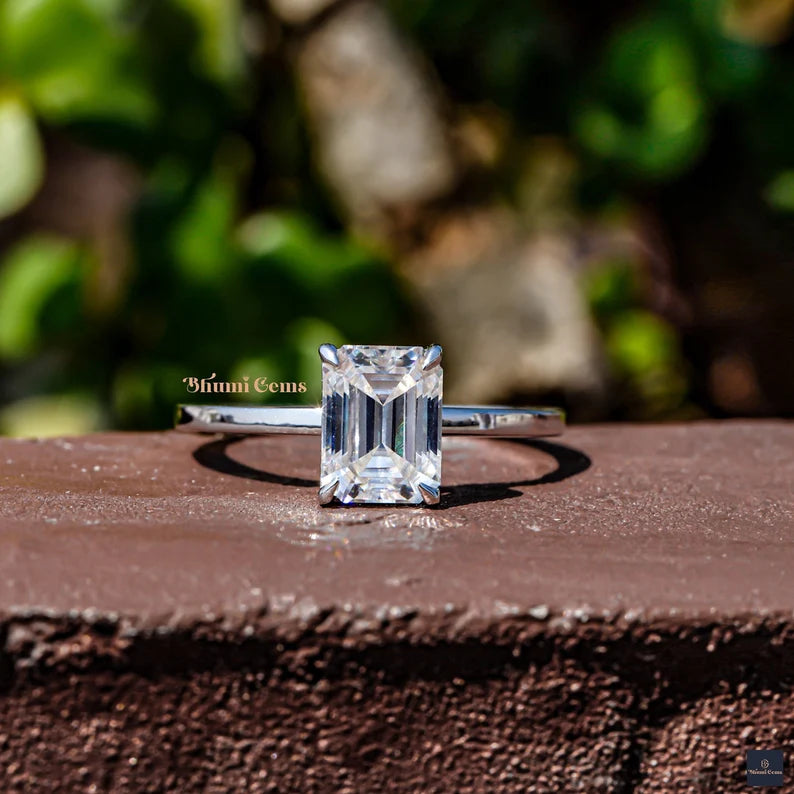 2 CT Emerald Cut Moissanite Engagement Ring