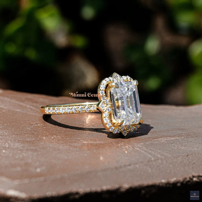 Emerald Cut 3CT Moissanite Antique Engagement Ring - view 3
