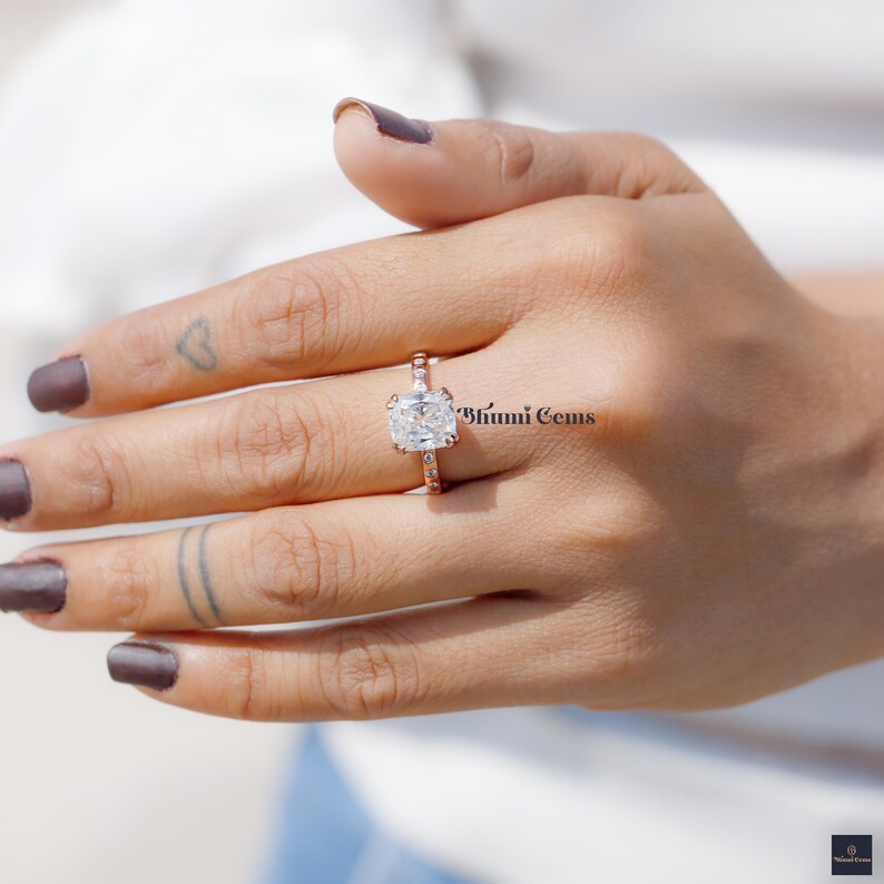 2.69TW Elongated Cushion Colorless Moissanite Engagement Ring - view 4