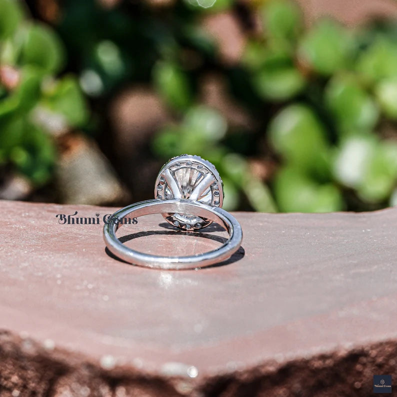 2 CT Oval Engagement Ring - view 6