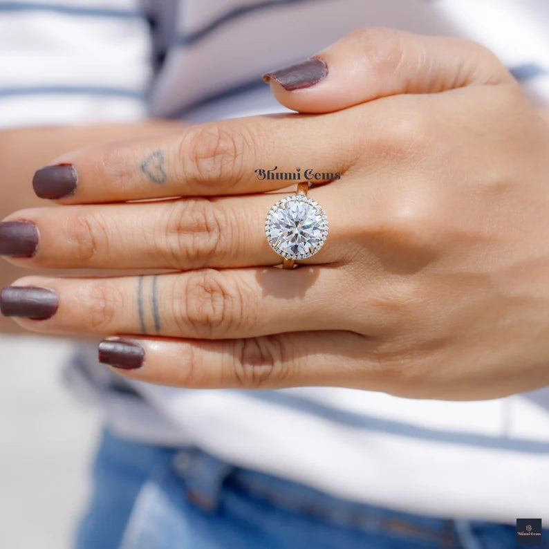 6 CT Round Cut Moissanite Engagement Ring - view 3