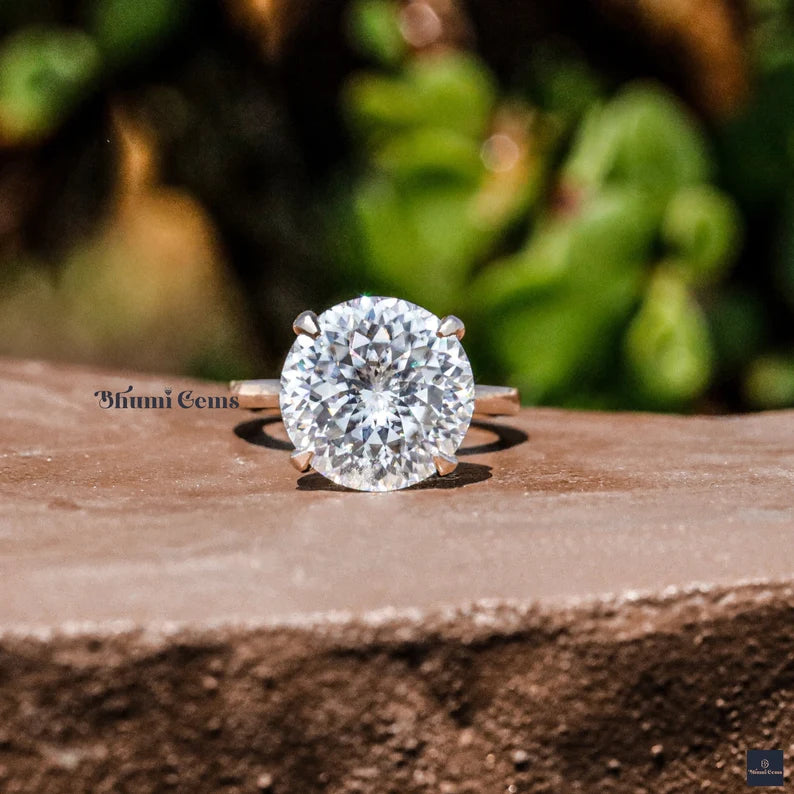 Antique Moissanite Engagement Ring - view 4