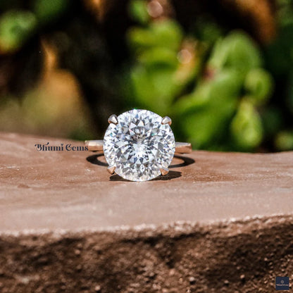 Antique Moissanite Engagement Ring - view 4