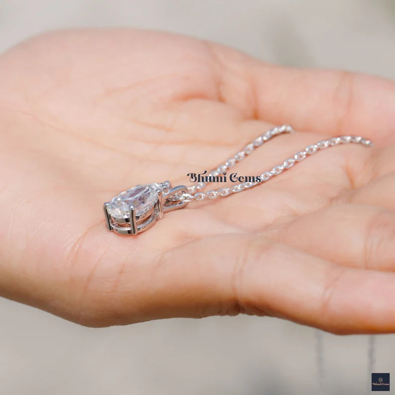 Pear Moissanite - view 5