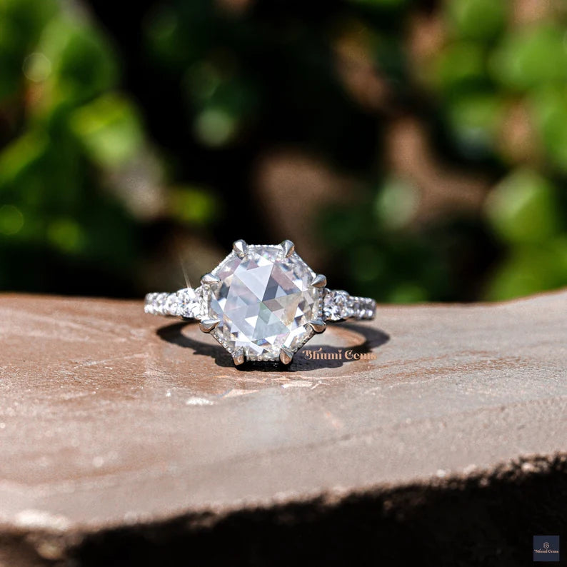 Vintage Moissanite Engagement Ring