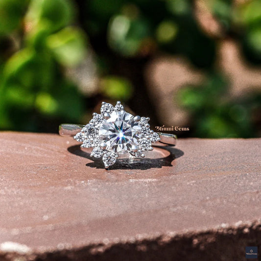 1 CT Round Moissanite Engagement Ring