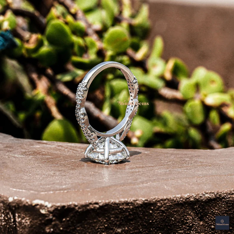 Round Moissanite Solitaire Ring - view 4