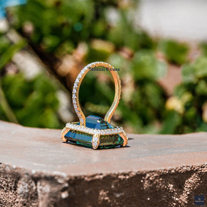 18×14 MM Blue Emerald Moissanite Wedding Ring - view 4