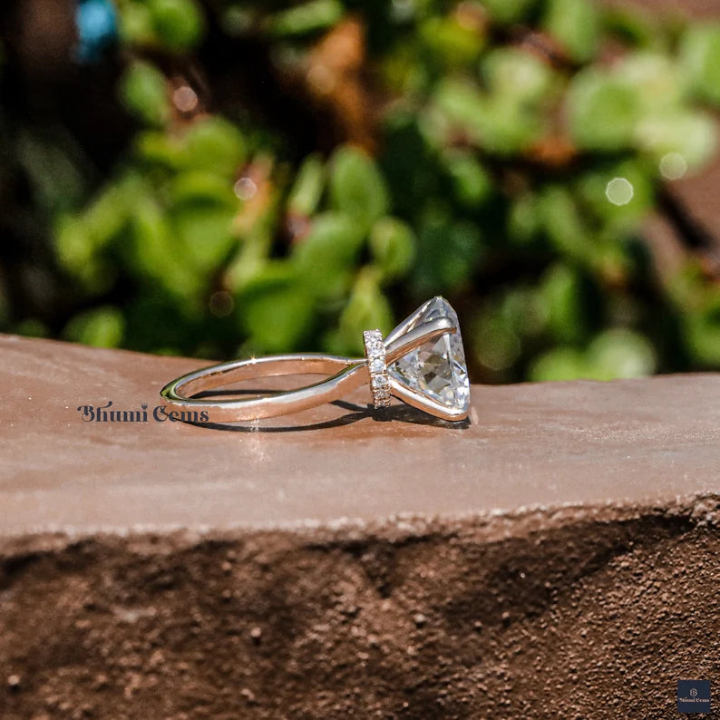 Antique Moissanite Engagement Ring - view 3