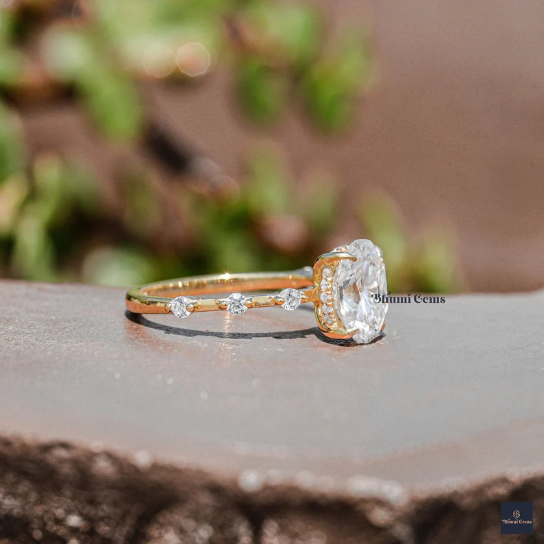 2 CT Oval Cut Colorless Moissanite Engagement Ring - view 4