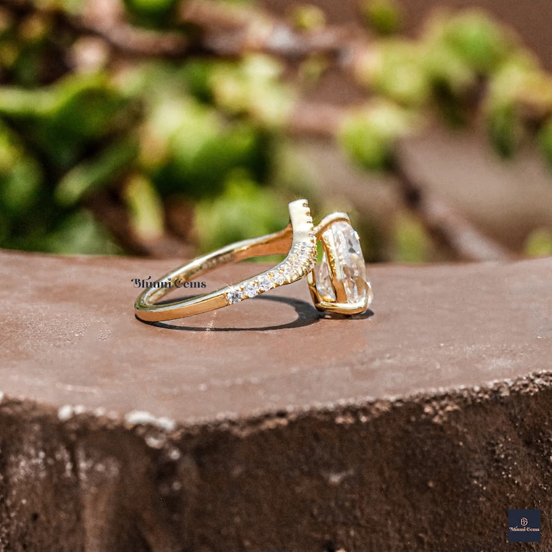 2 CT Pear Shaped Engagement Ring - view 4