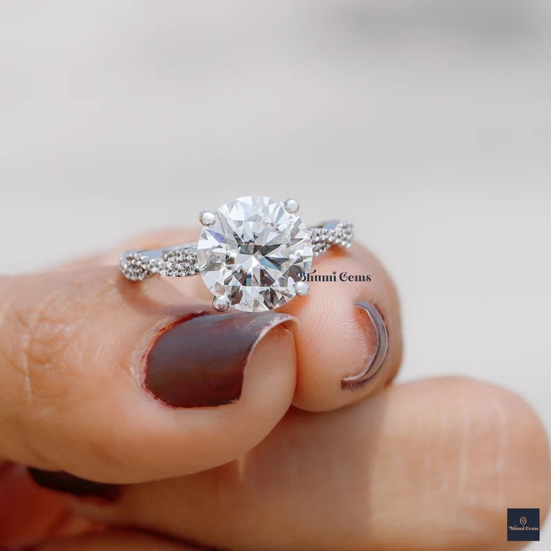 Round Moissanite Solitaire Ring - view 3