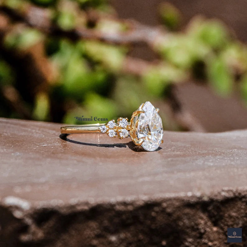 2 CT Pear Shaped Moissanite Engagement Ring - view 6