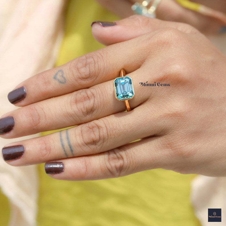 4 CT Blue Colored Emerald Moissanite Engagement Ring - view 2