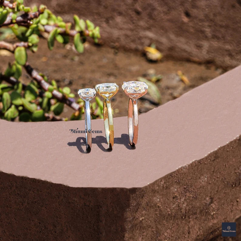Oval Cut Moissanite Solitaire Ring