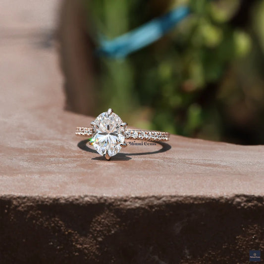 Stunning Solitaire Oval Moissanite Ring - 10K, 14K, 18K Gold - Perfect Gift