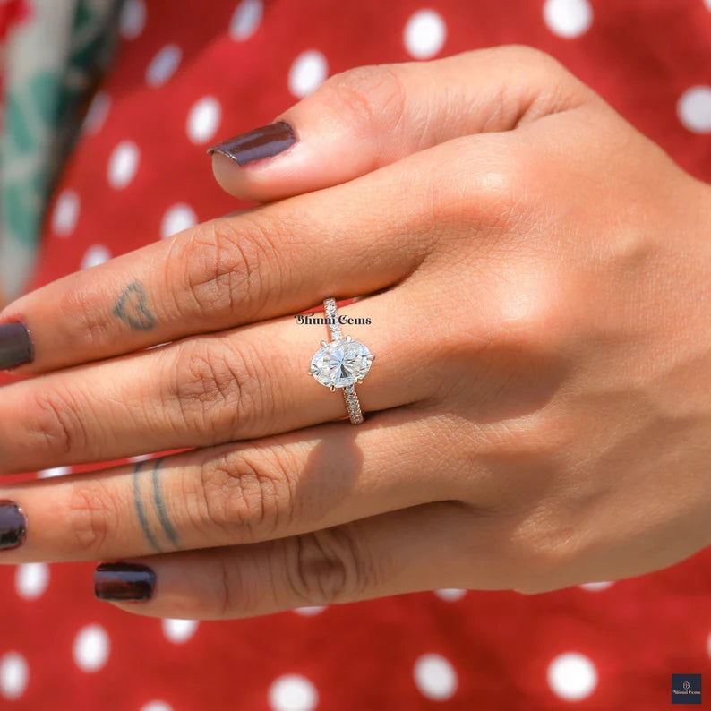 Solitaire Oval Moissanite Engagement Ring - view 2