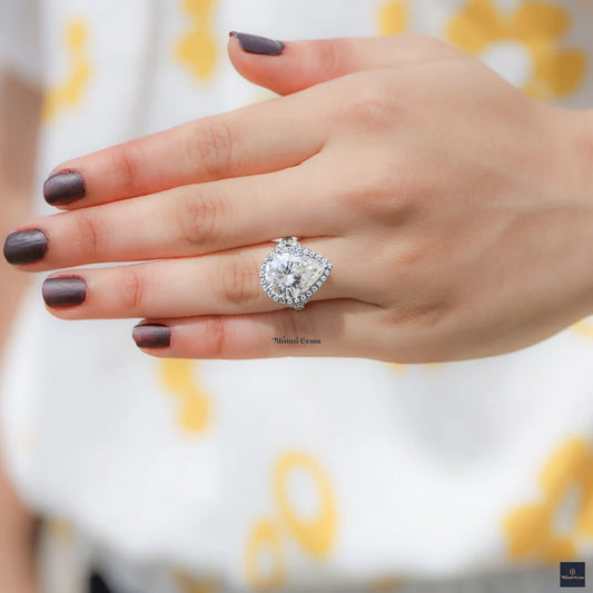 Vintage Halo Bridal Ring - view 2