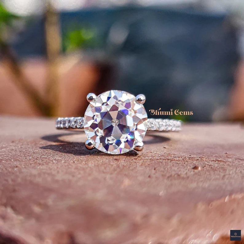 3 CT Round Cut Moissanite Engagement Ring