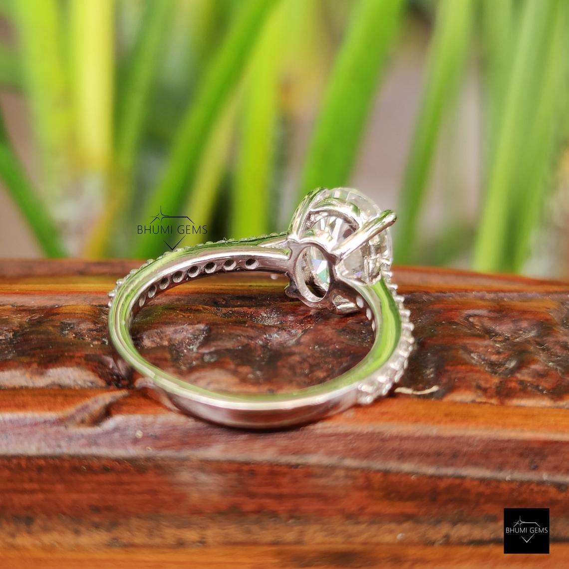 Oval Engagement Ring - view 6