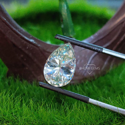 pear cut vvs1 colorless moissanite loose diamond gemstone