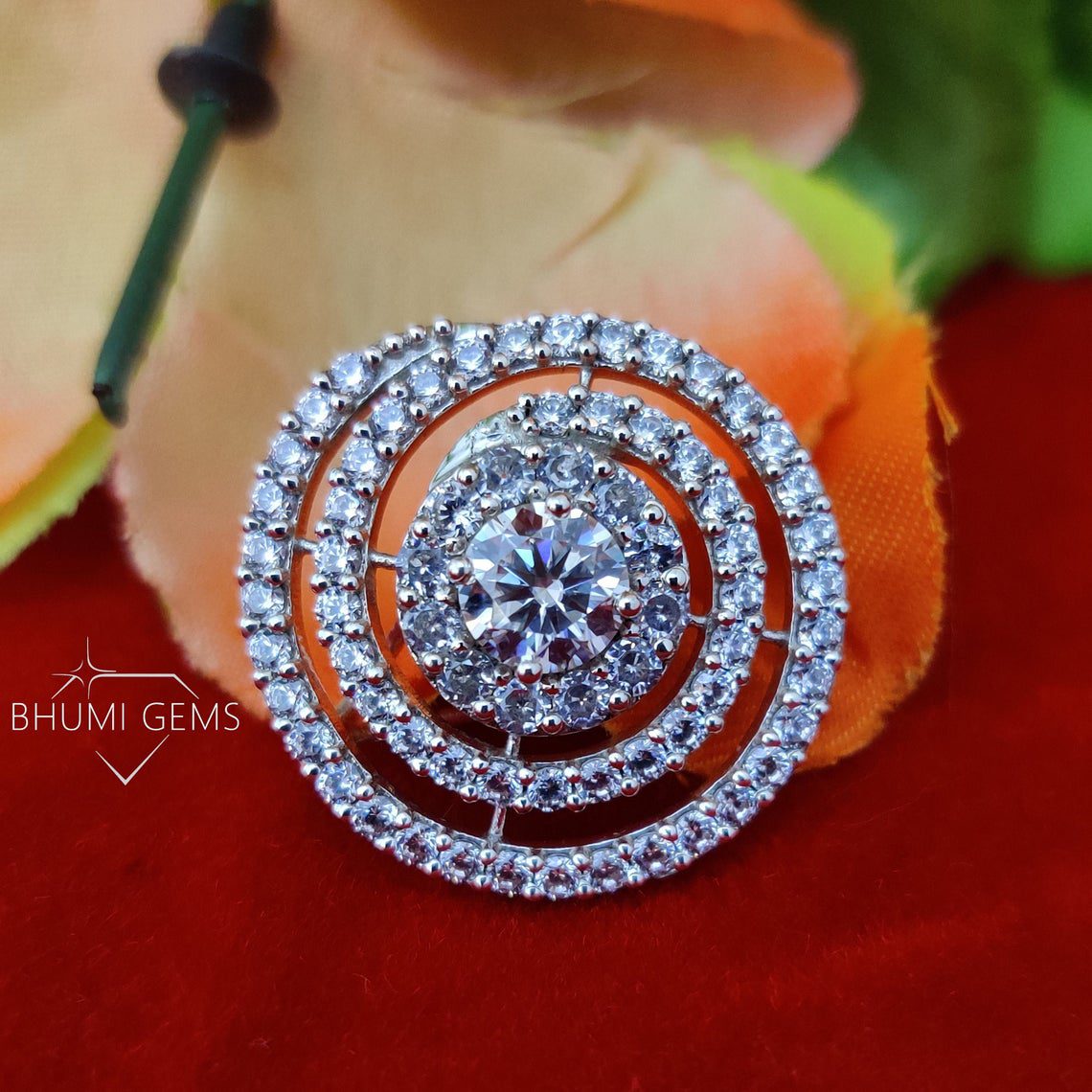 Pendant 1CT Round Cut VVS1 Clarity Moissanite - view 2