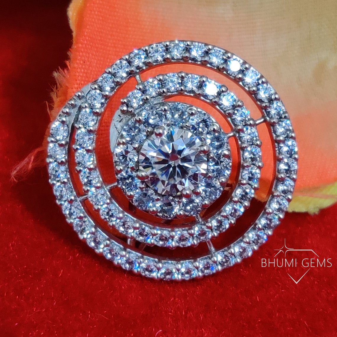 Pendant 1CT Round Cut VVS1 Clarity Moissanite - view 6