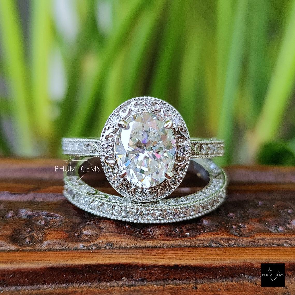 Vintage Moissanite Engagement Ring Set - view 6