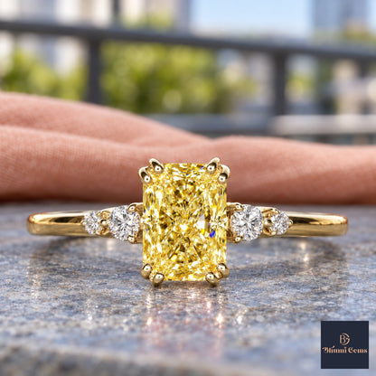 Yellow Radiant Cut Lab Grown Diamond Engagement Ring - Round Accents in yellow gold, close-up