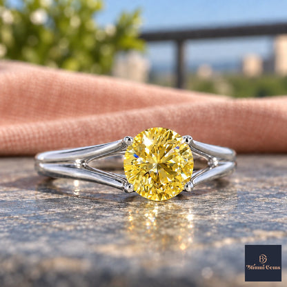 Yellow Round Cut Lab Grown Diamond Engagement Ring - Split Shank in white gold, close-up