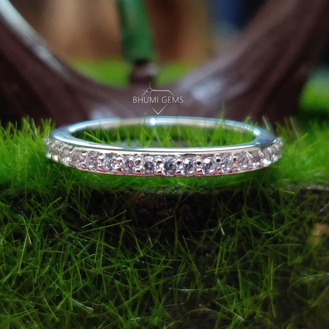 Round Cut Moissanite Wedding Band | Engagement Band Ring