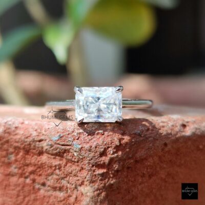 Radiant Cut Ring | Claw Prong Setting | Colorless Ring