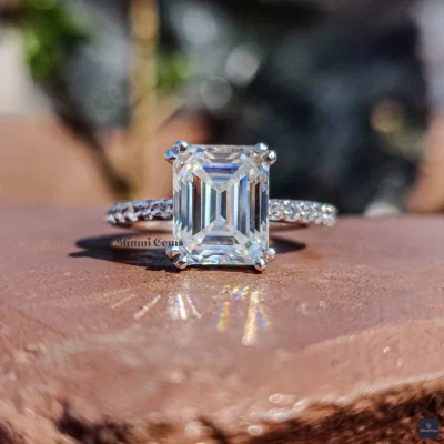 4 CT Emerald Cut Moissanite Solitaire Engagement Ring